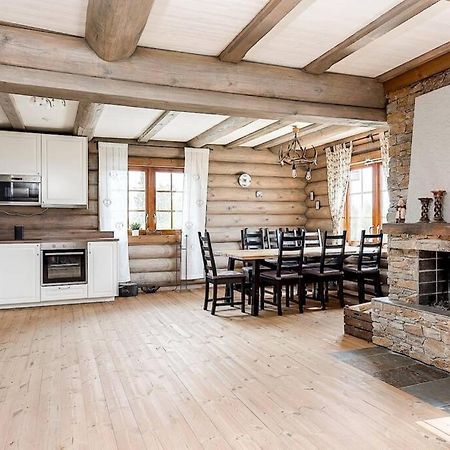 Log Cabin In Nature - Situated In Trillevallen- Are Undersaker Exterior photo